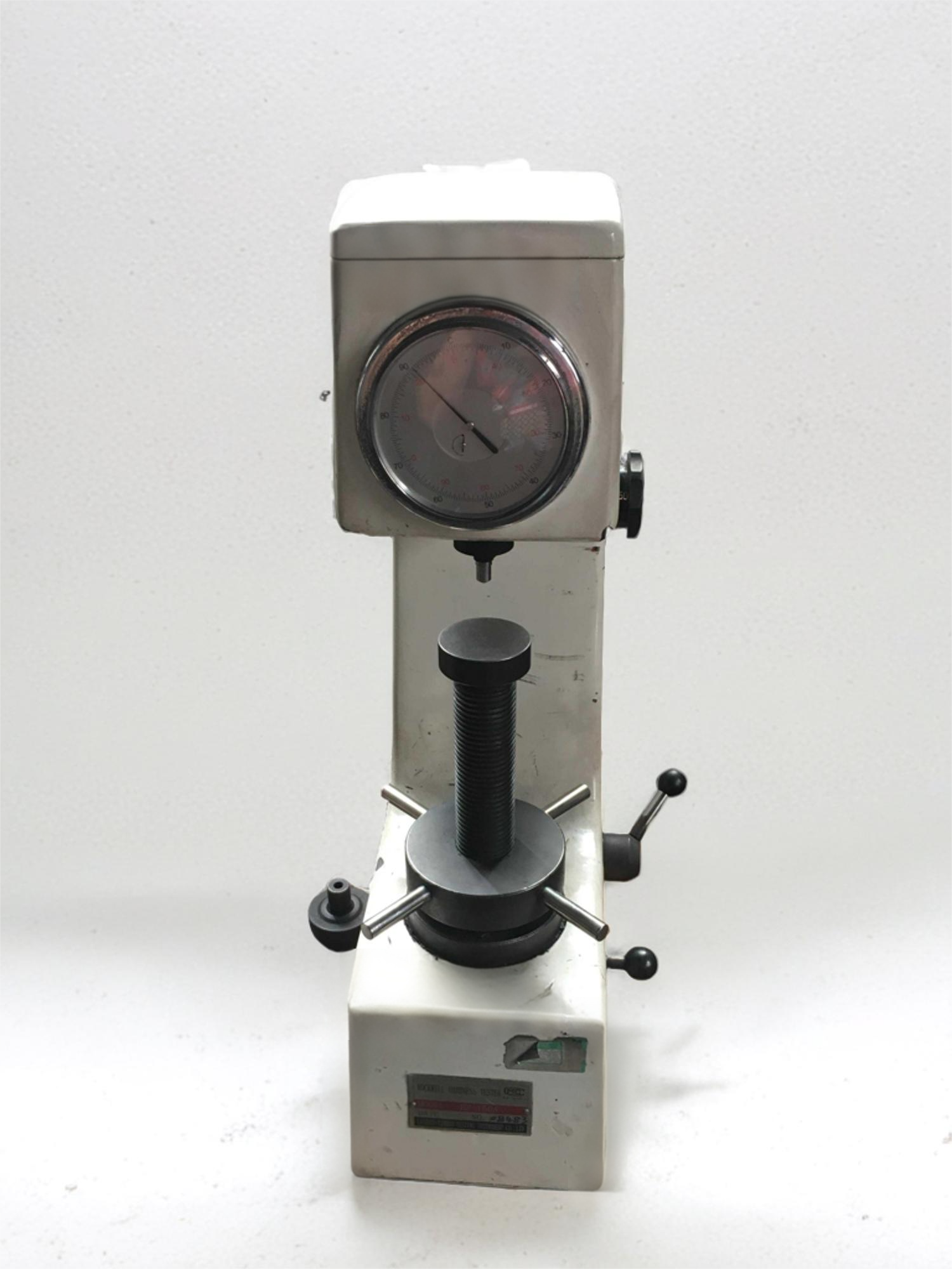 洛氏硬度測試儀